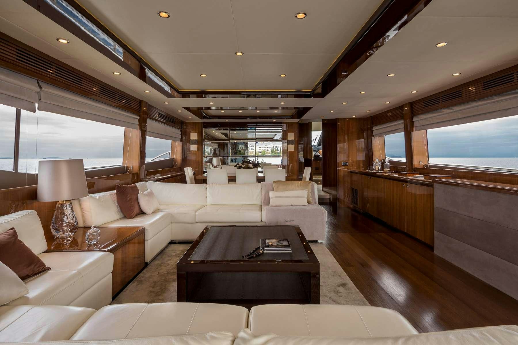 تأجير يخت 4 LIFE YACHT CHARTER