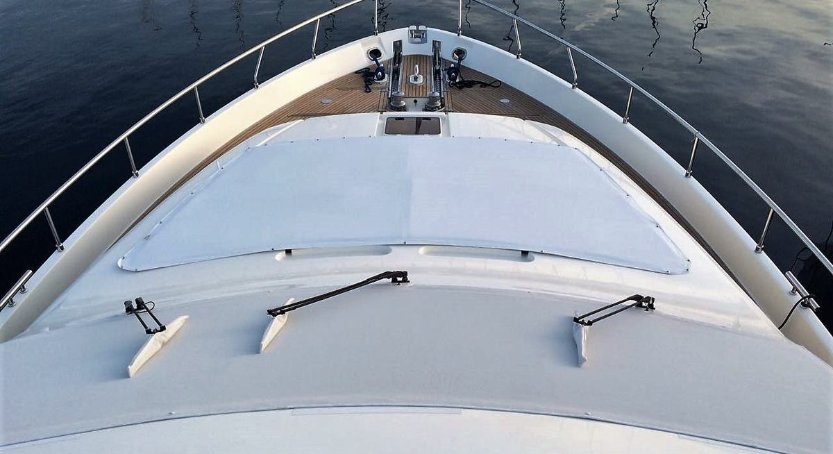 Yacht charter ADE YEIA YACHT CHARTER