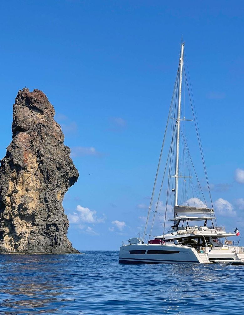 Yacht charter ADEONA YACHT CHARTER
