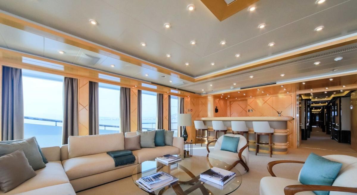 AHS yacht charter 4