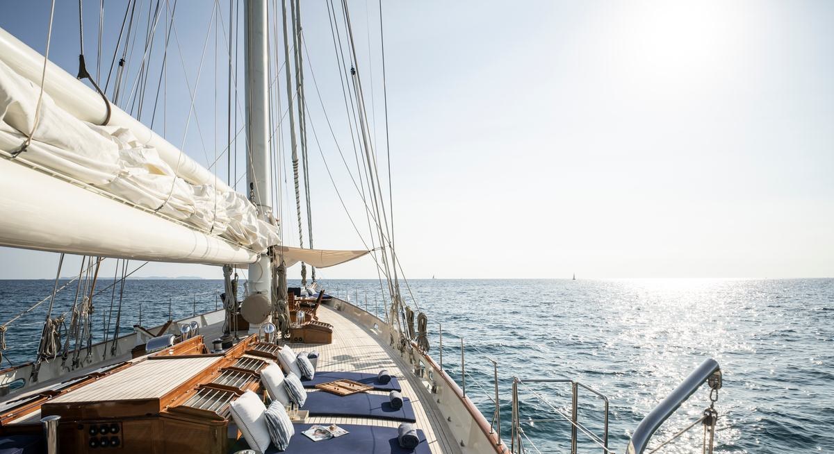 ALEXA OF LONDON yacht charter 2