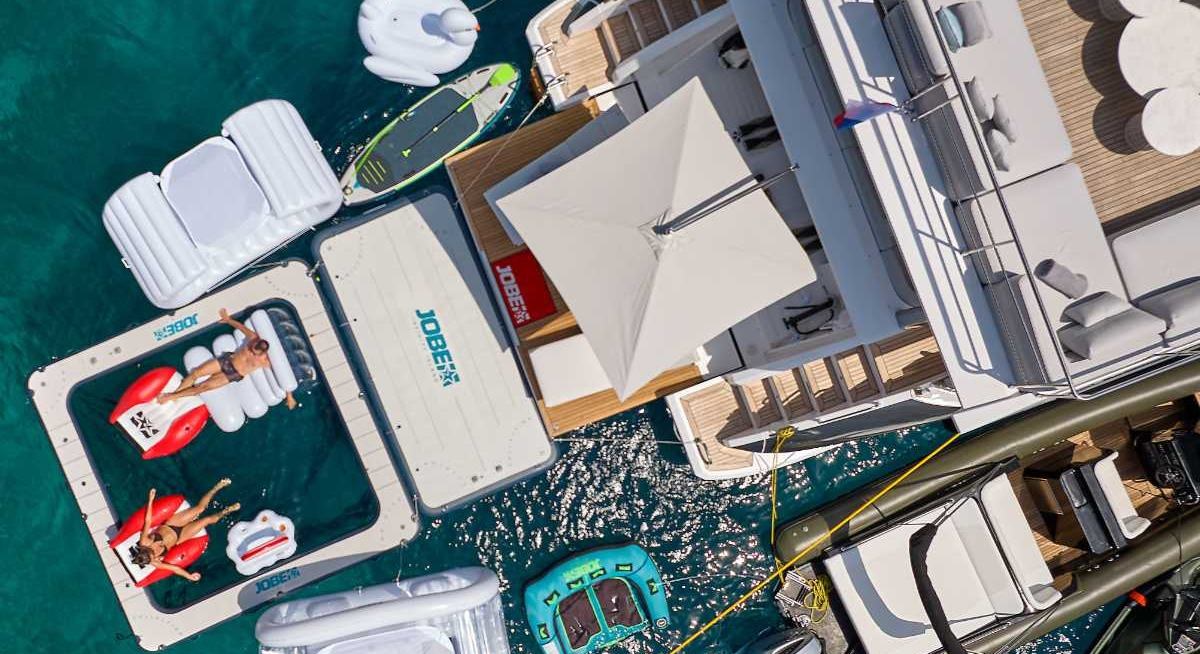 ALUMINIA TOO yacht charter 2