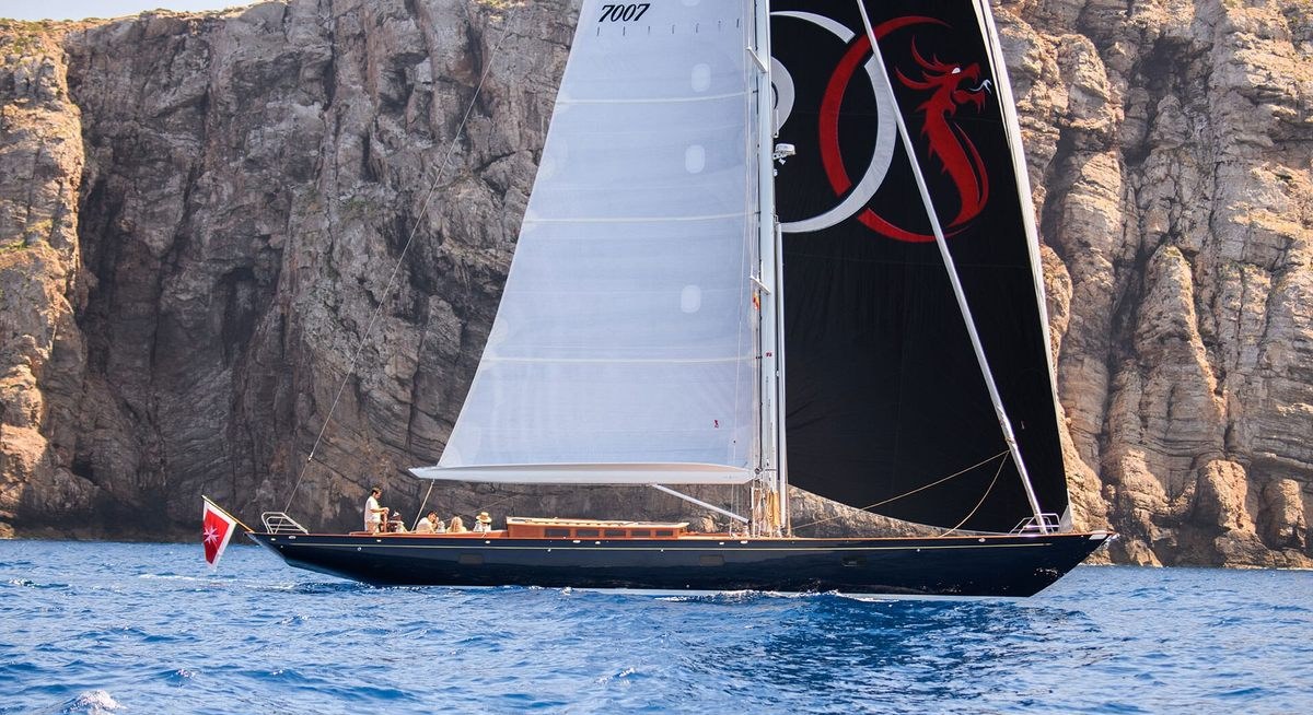 ANIMA II yacht charter 1