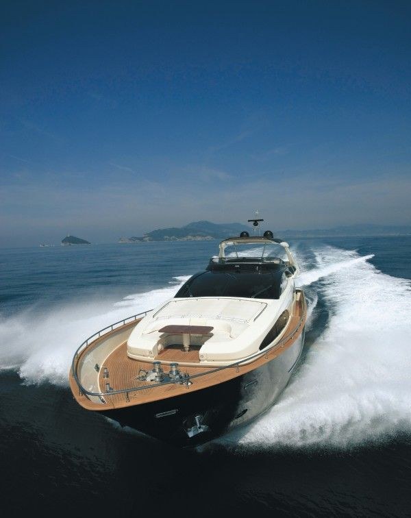 Yacht charter ANYTHING GOES IV YACHT CHARTER