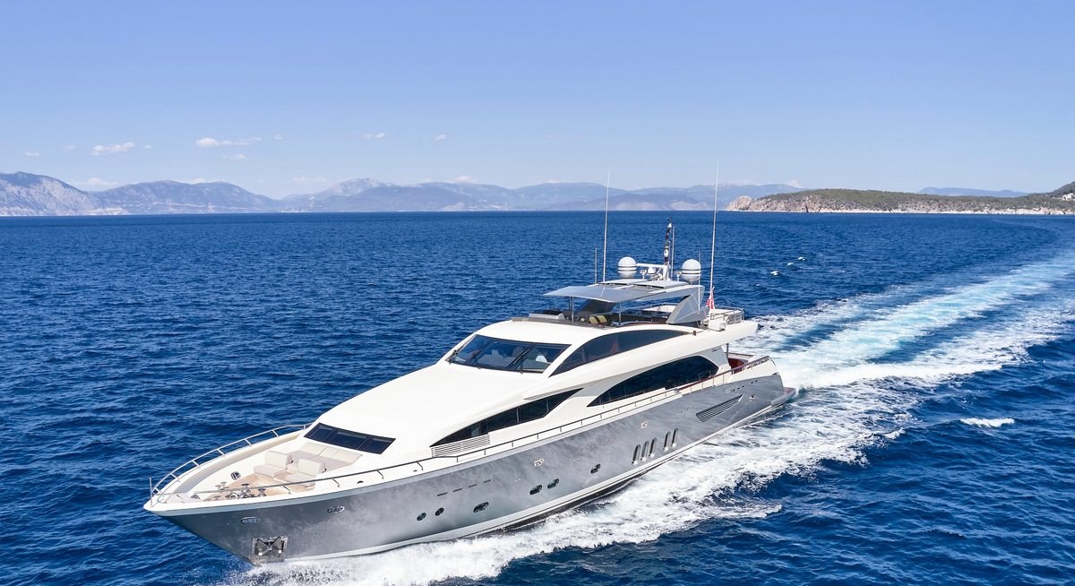 APMONIA yacht charter 1