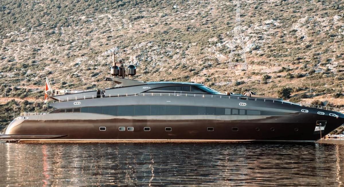 AQUILA yacht charter 1