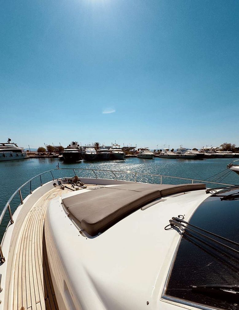 ARCELIA yacht charter 2