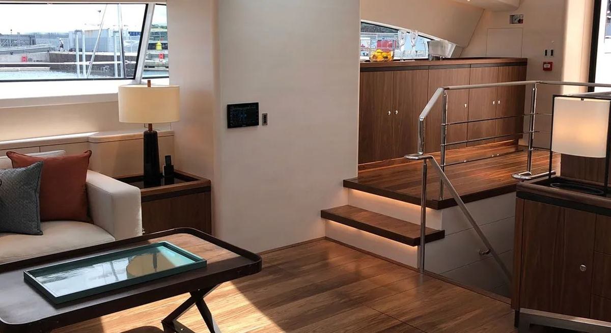 ARCHELON yacht charter 4