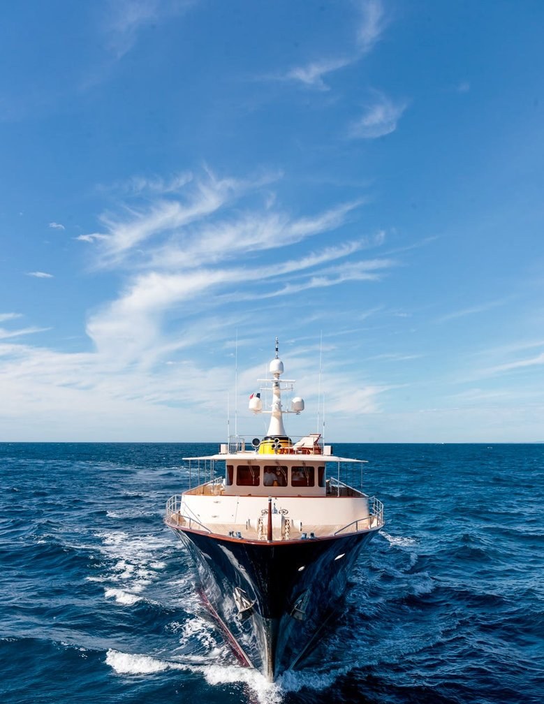 تأجير يخت ARIONAS YACHT CHARTER