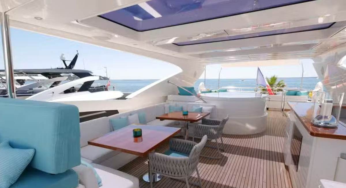 ASCENSION yacht charter 3