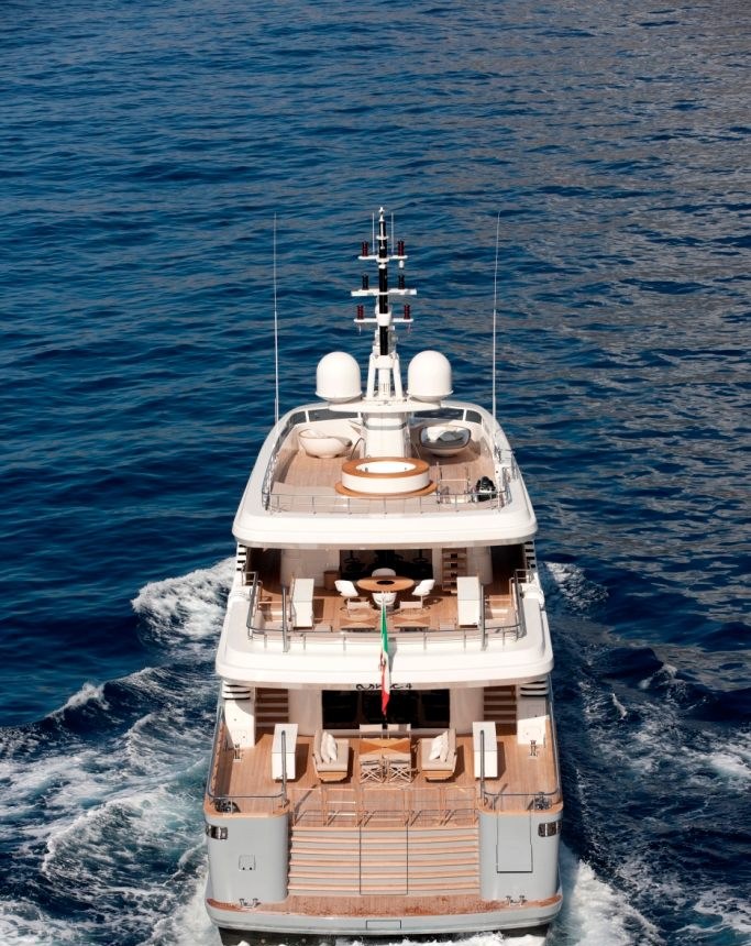 ASLEC 4 yacht charter 1
