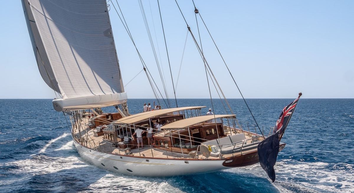 ATHOS yacht charter 5