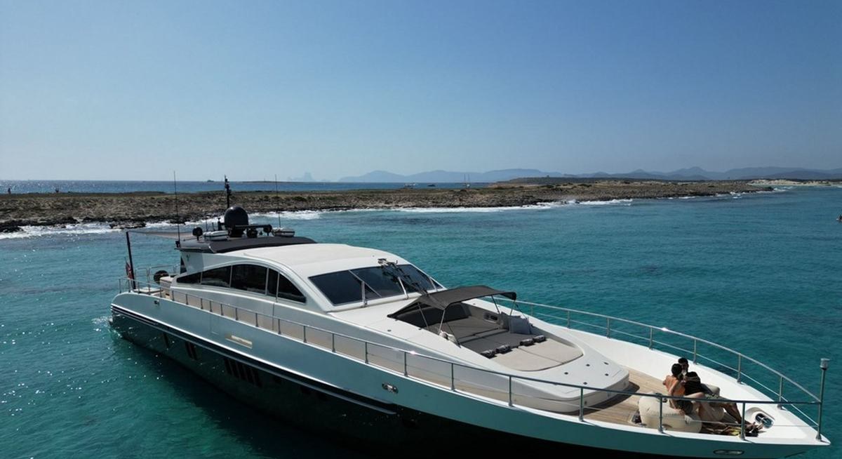 AYA ONE yacht charter 2