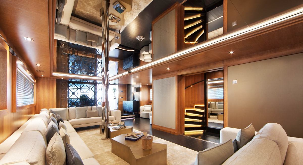 BEATRIX yacht charter 5