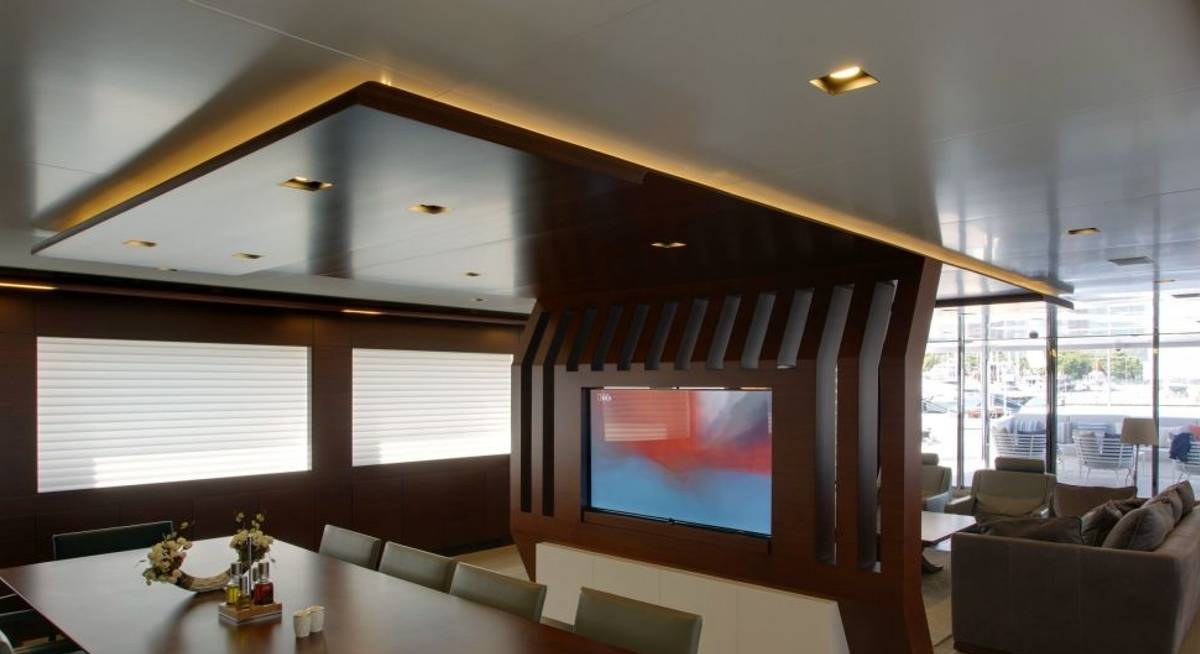 BEBE yacht charter 5