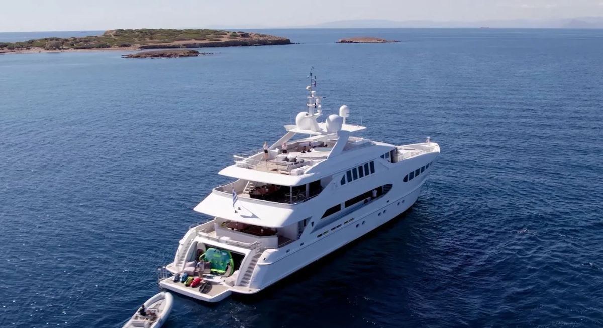 BENIK I yacht charter 5