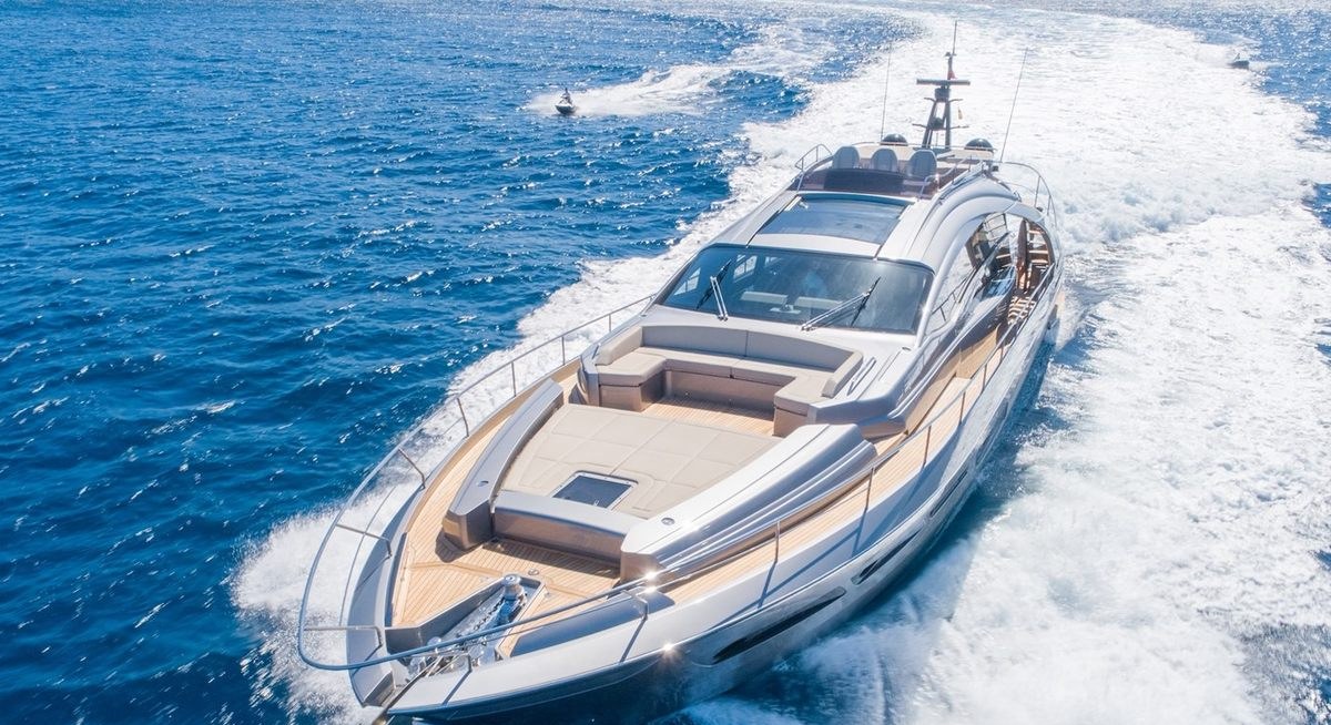 BEYOND yacht charter 1