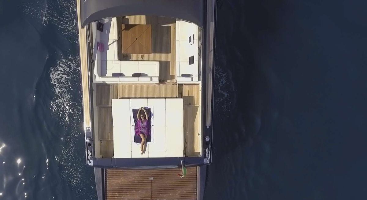 BLUE MAMBA yacht charter 2