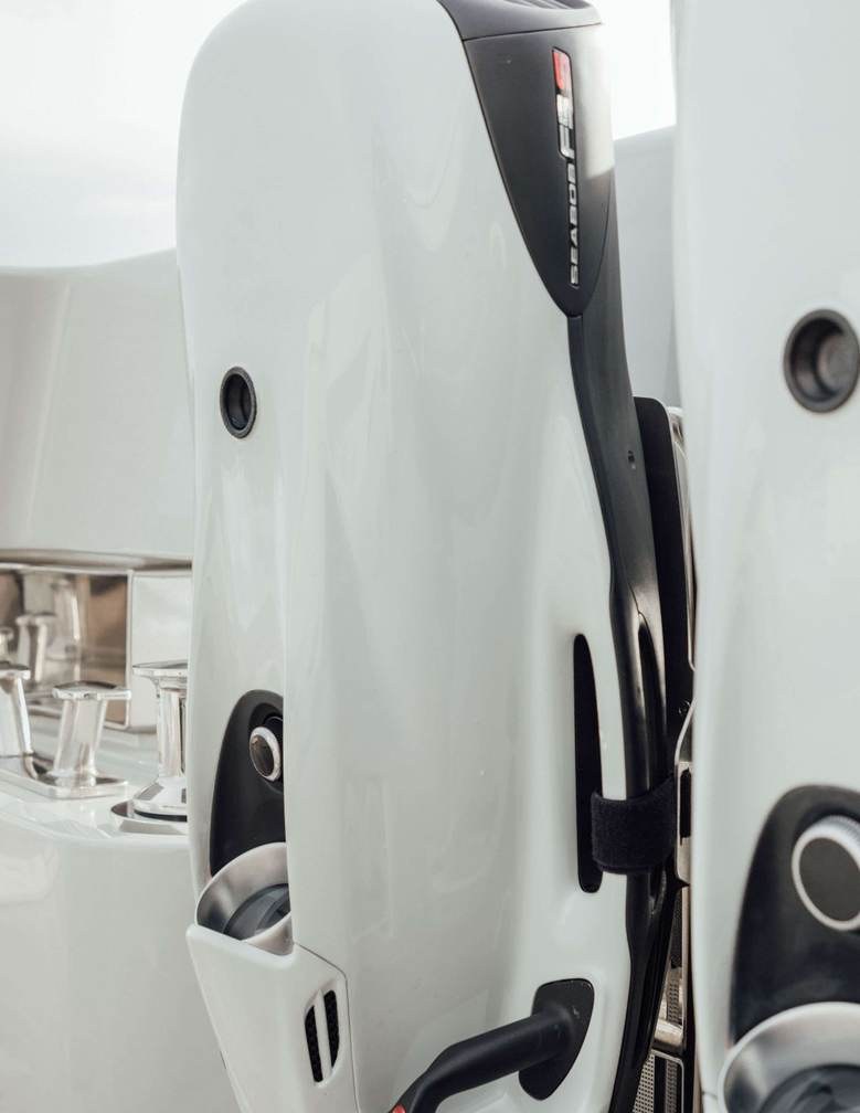 Yacht charter BLUEGAME BG74 YACHT CHARTER