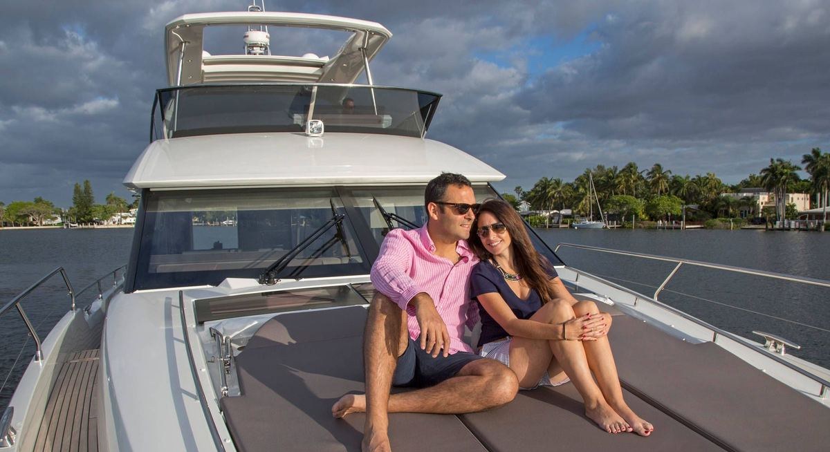BLUEM yacht charter 3