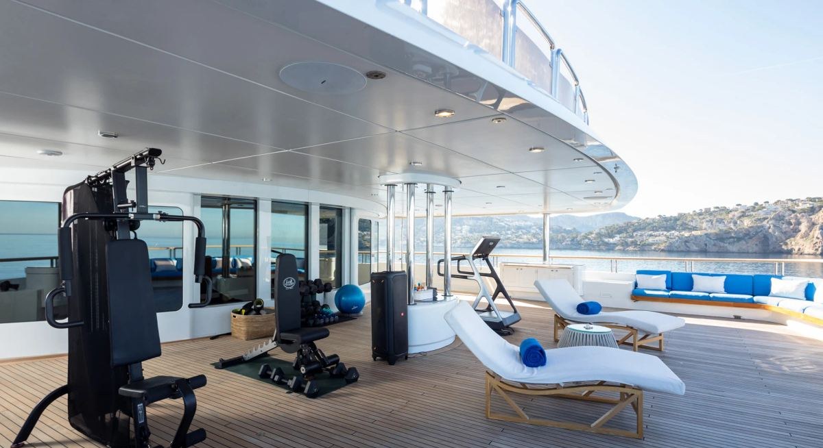 BOADICEA yacht charter 4