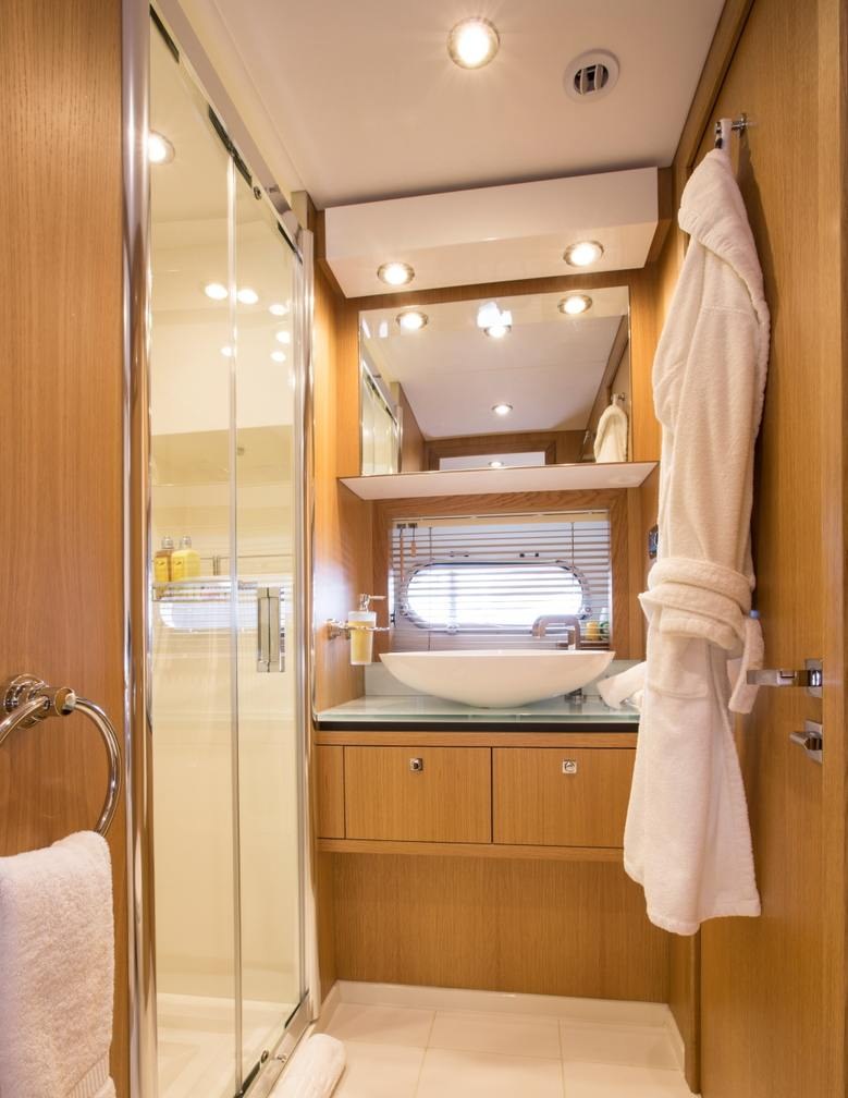 تأجير يخت BST SUNRISE YACHT CHARTER