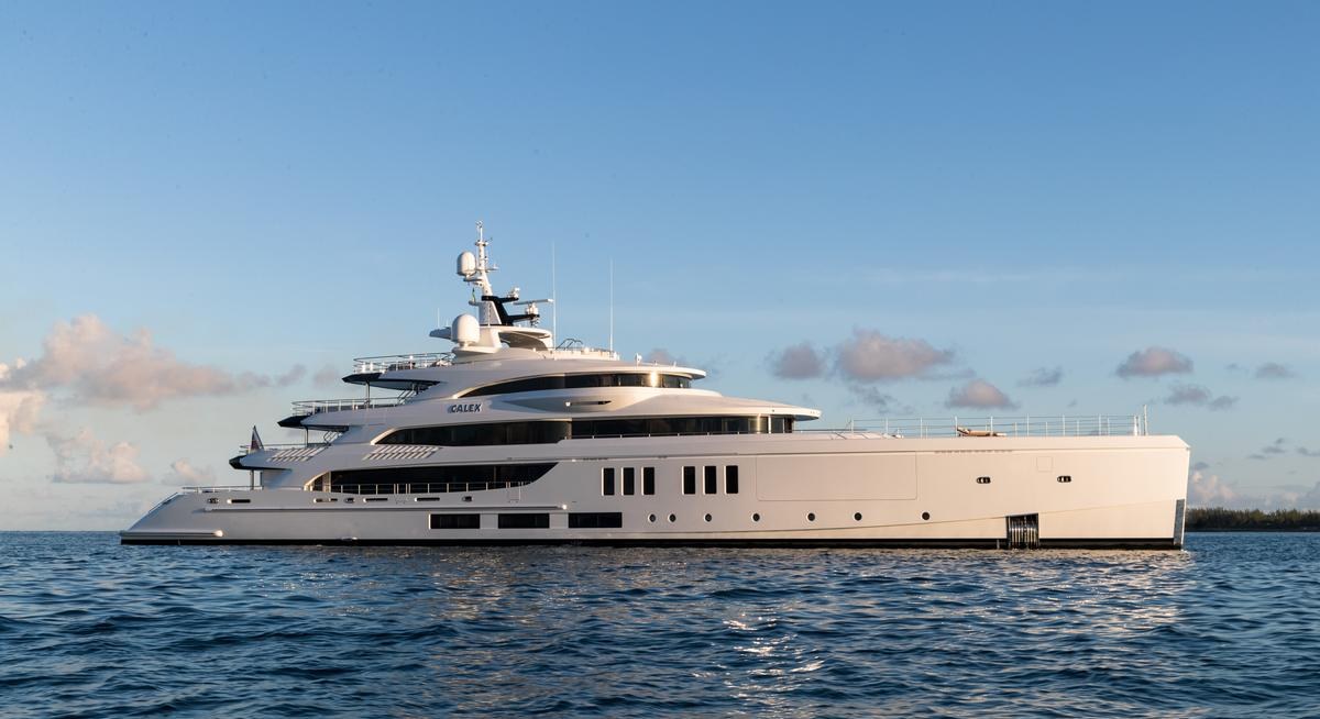 CALEX yacht charter 1