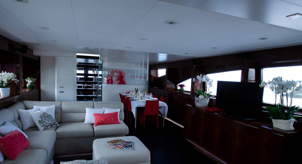 CAMILLA A yacht charter 3