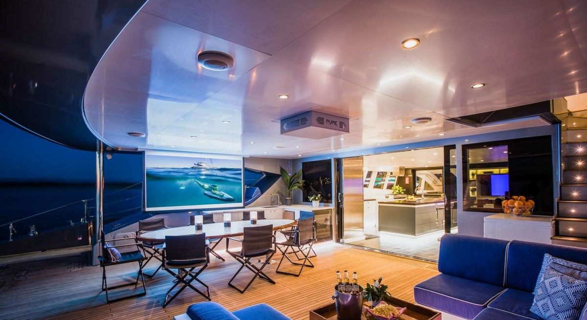 CARTOUCHE yacht charter 3