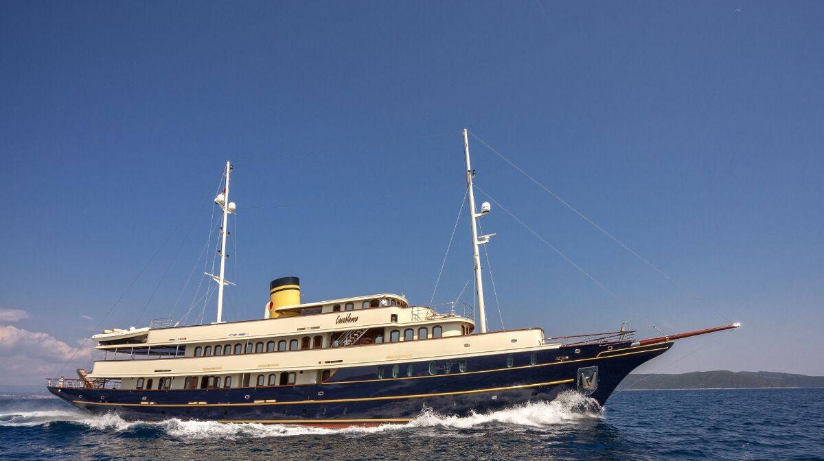 CASABLANCA yacht charter 1