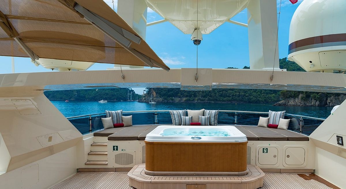 CLOUD ATLAS yacht charter 3