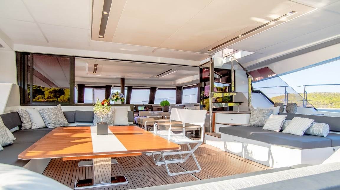 CORE yacht charter 4
