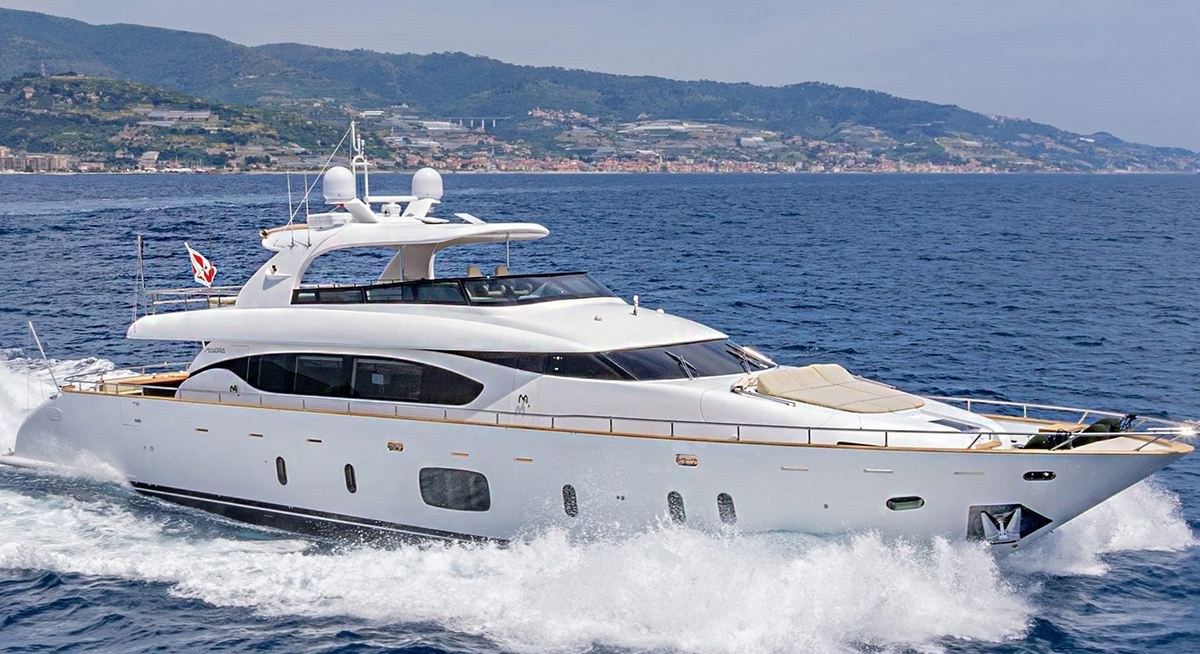 تأجير يخت DADDY'S DREAM 888 YACHT CHARTER