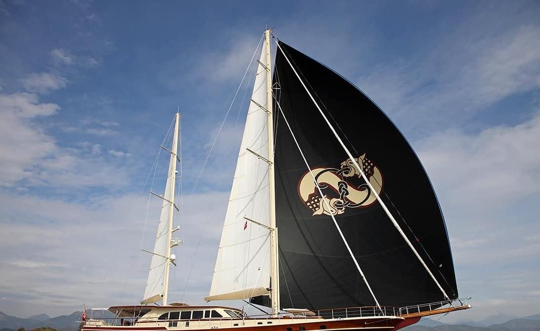 DAIMA yacht charter 1