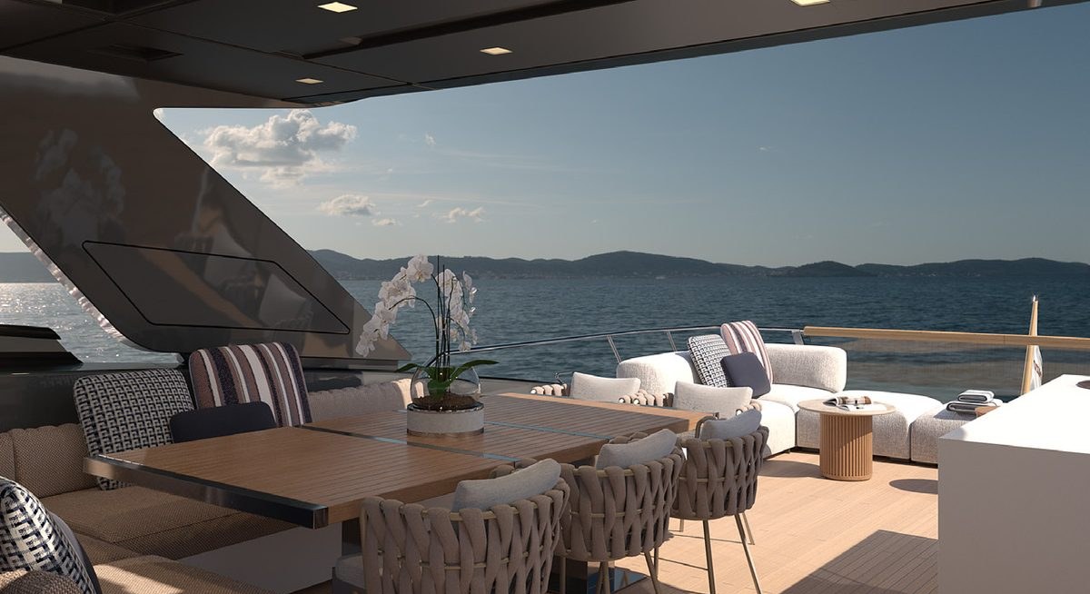 DANLOU yacht charter 3