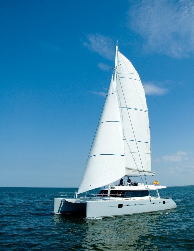 DEPENDE IV yacht charter 1