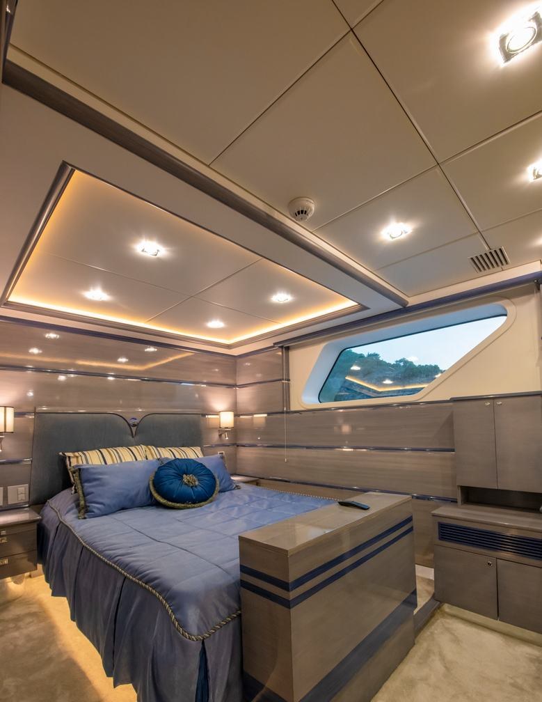 Yacht charter DESTINY YACHT CHARTER