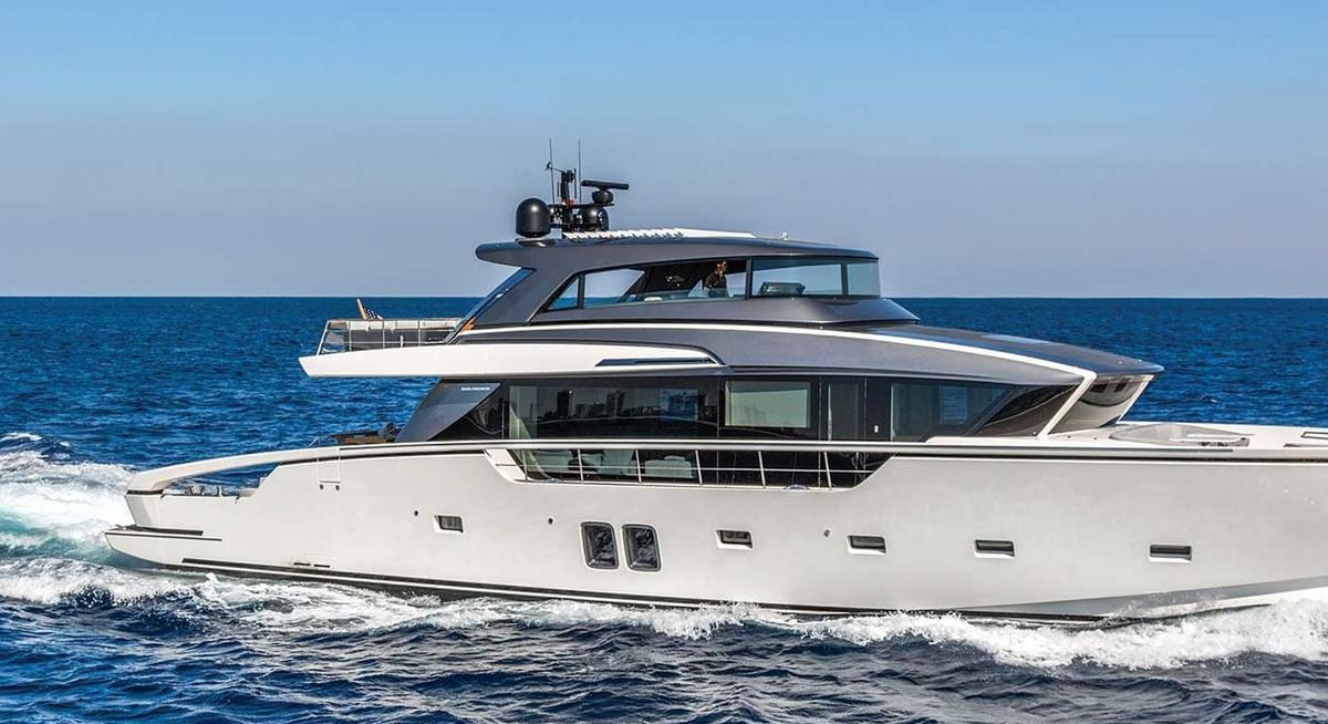 تأجير يخت DRAGONFLY I YACHT CHARTER