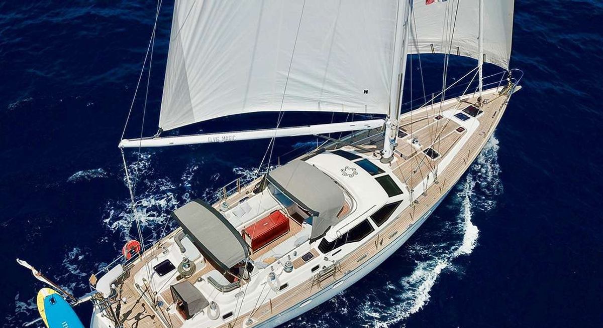 ELVIS MAGIC yacht charter 1