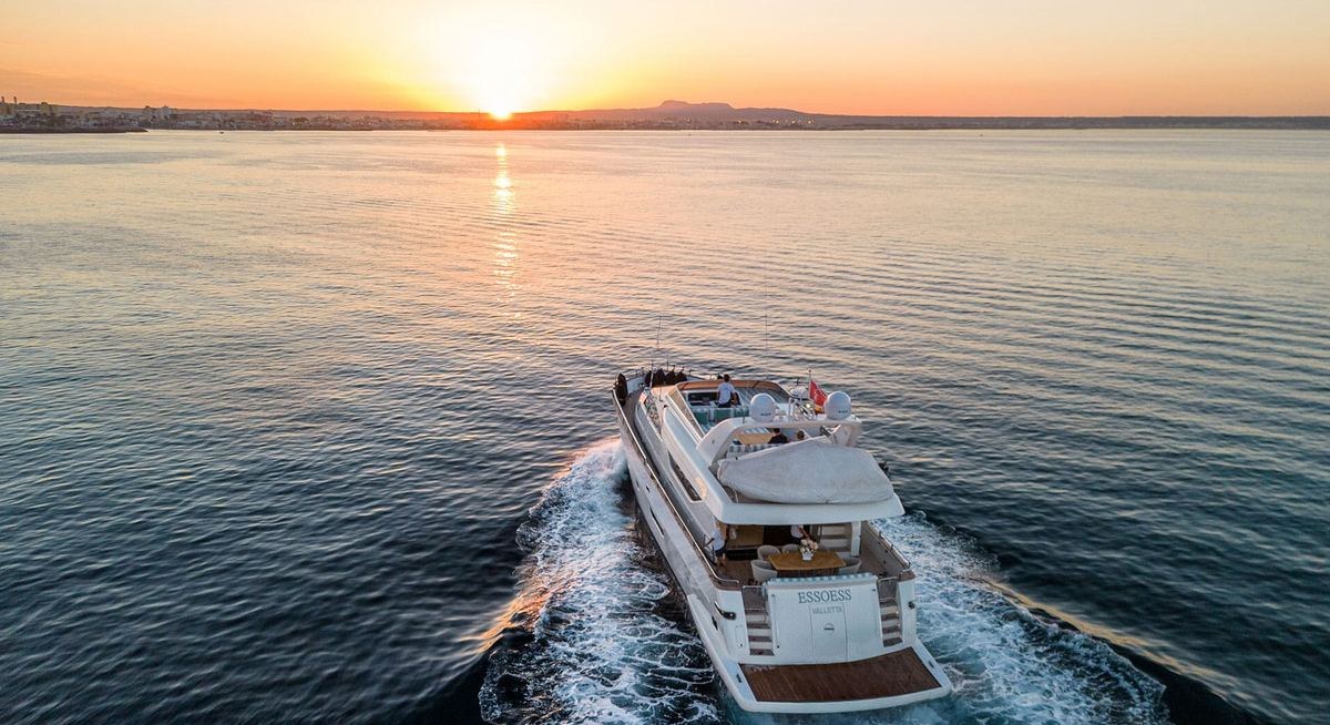ESSOESS yacht charter 5