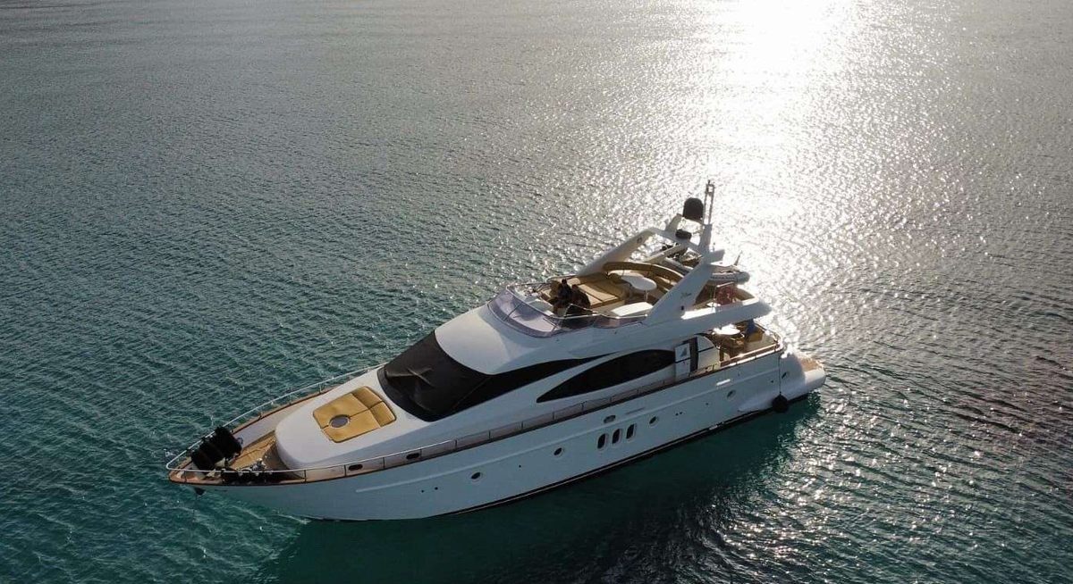 تأجير يخت ESTIA ZEUS YACHT CHARTER