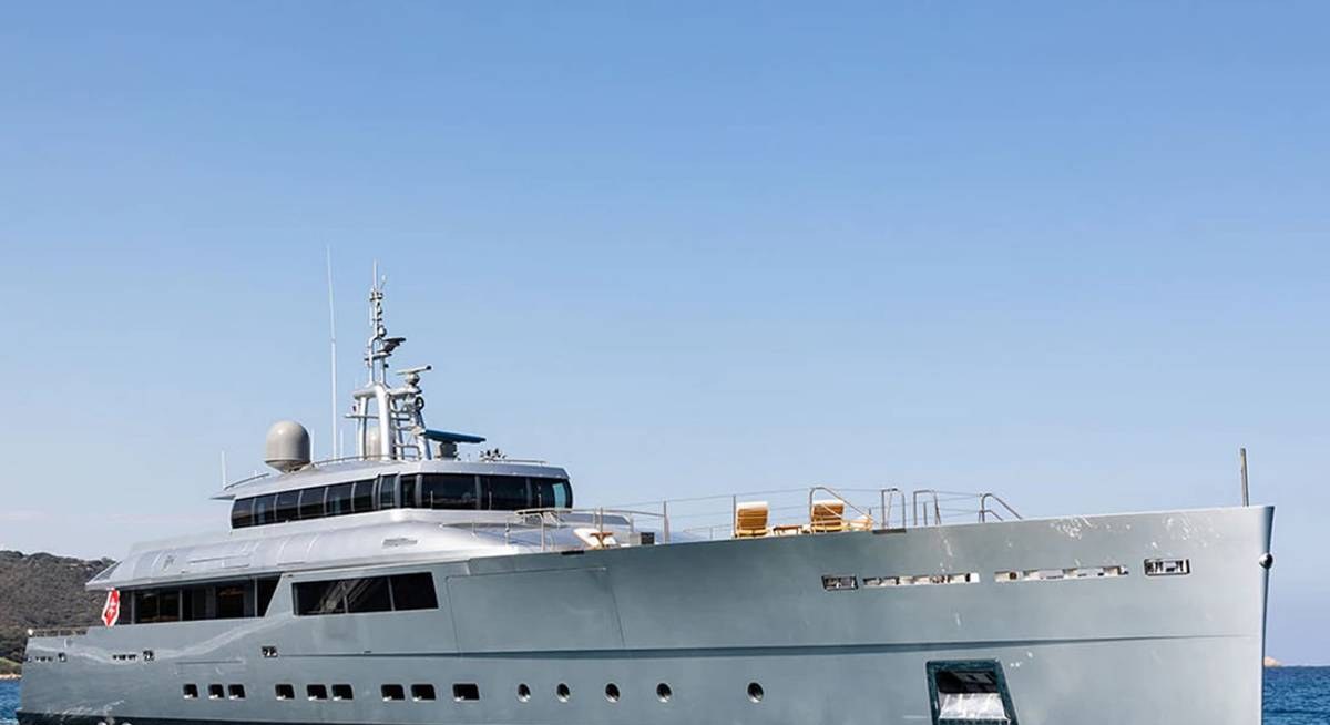 FALCO MOSCATA yacht charter 1