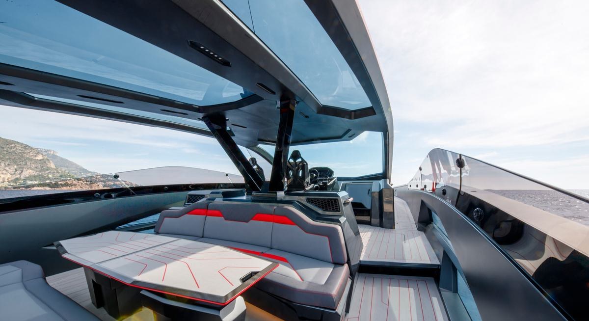 FAST ONE yacht charter 3