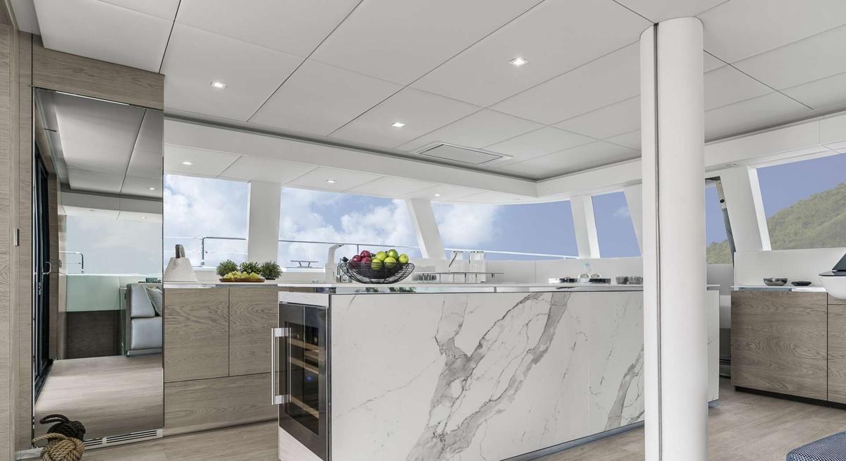 FEEL THE BLUE yacht charter 2