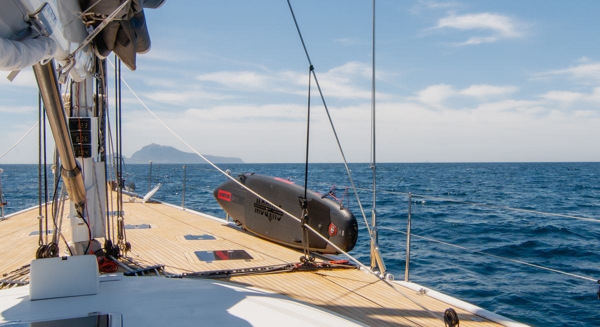 FETCH IV yacht charter 2