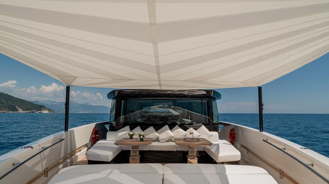 FORZA QUIETA yacht charter 2