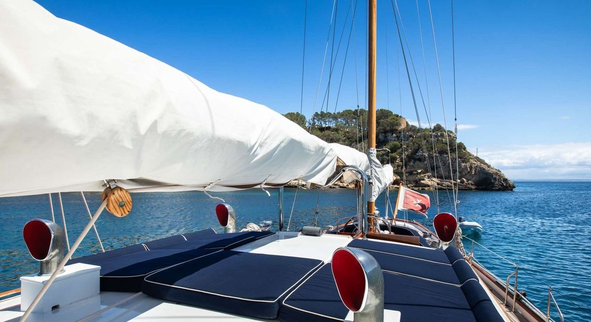 GAEL I yacht charter 4