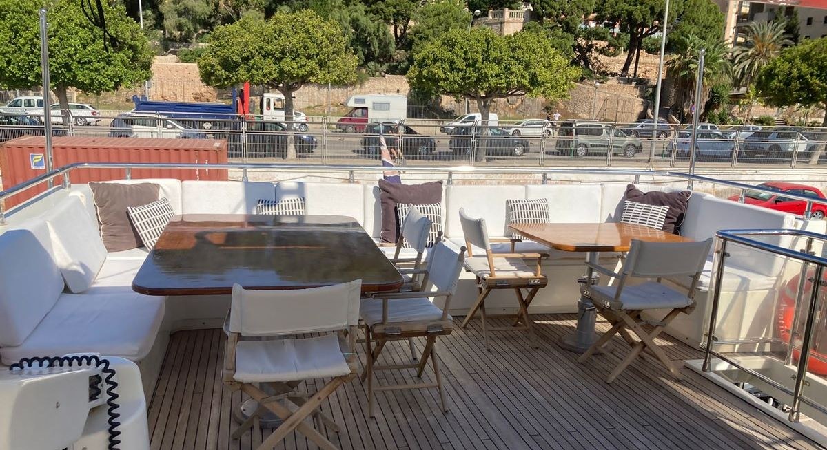GEORG I yacht charter 3