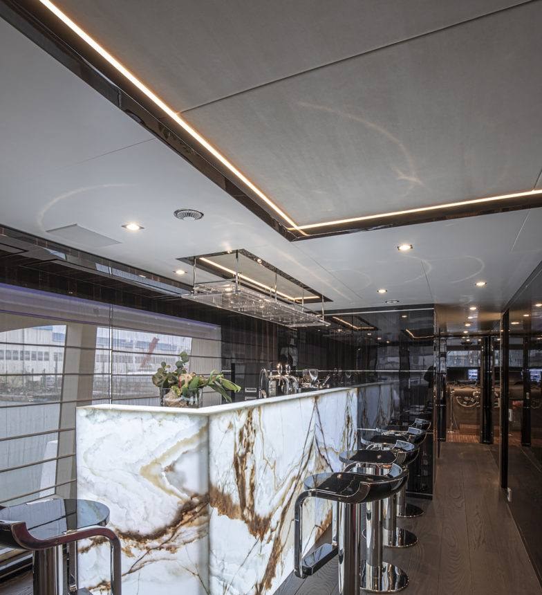 Yacht charter HAPPY ME YACHT CHARTER