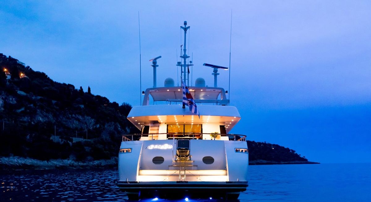 HEMILEA yacht charter 5